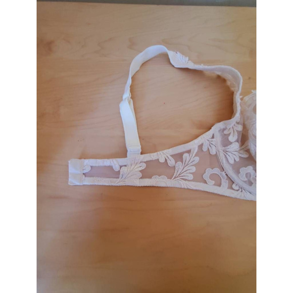 La Perla Ivory Lace Wire Free Balconette Bra Adjustable Strap Italy 34D - Picture 3 of 10